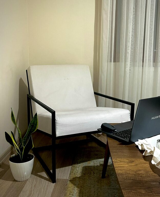 Easy Tips for Creating a Cozy Home Environment on a Budget